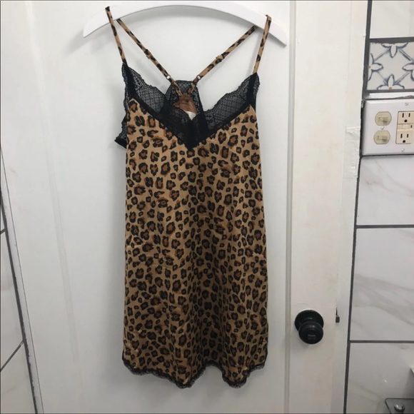 FINAL PRICE 🚨🚨🚨 Leopard 🐆 slip dress NWT - Picture 4 of 6